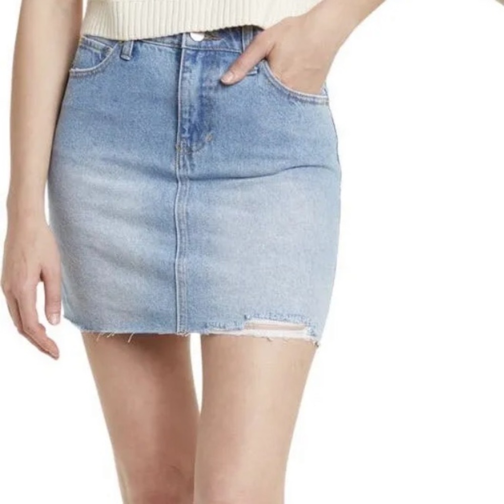 ABOUND • SKIRT 🌸